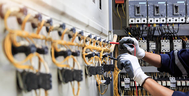 Professional Electrician technician working in Biola, CA